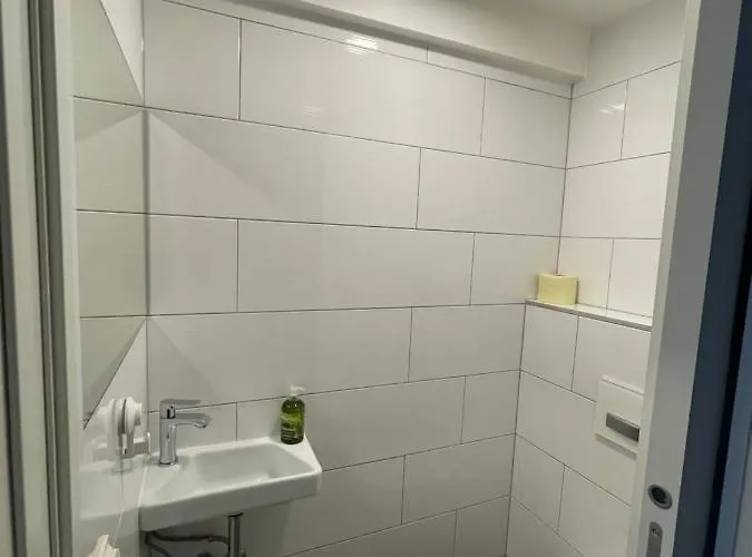 Mr And Mrs Bright 5 * Liubliana