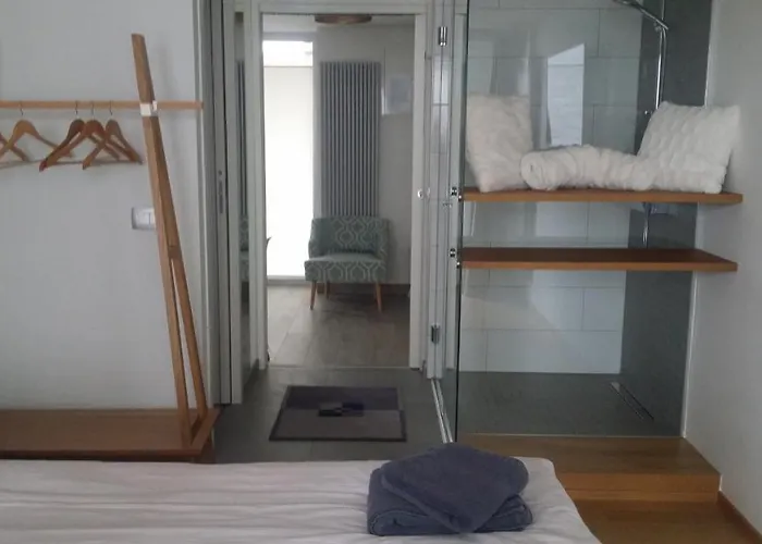 Mr And Mrs Bright 5 Liubliana